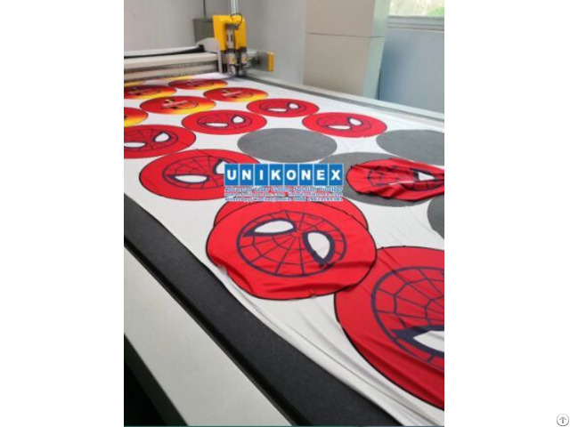 Sublimated Printing Fabric Cutting