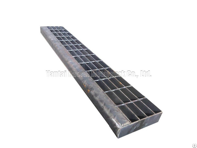 T3 Steel Grating Stair Treads