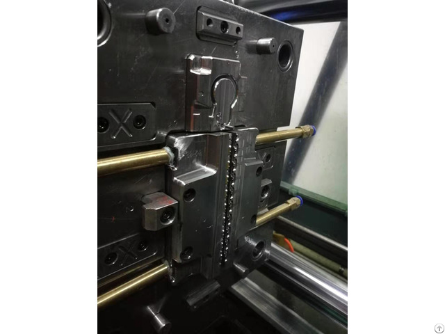 China Made Good Quality Factory Price Alm Plastic Chain Mould