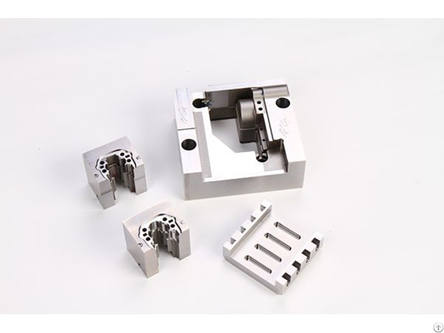 Mould Part Manufacturer Precision Mold Inserts For Injection Molding