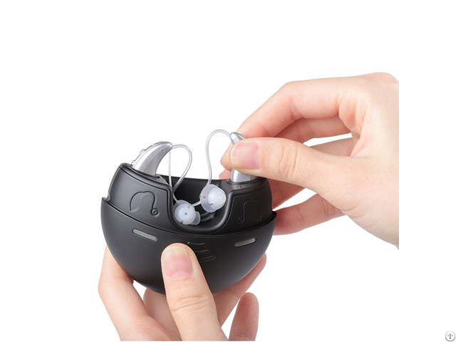 New Product 2019 Portable Sonic Sound Amplifier Rechargeable Digital Hearing Aid With Charging Box