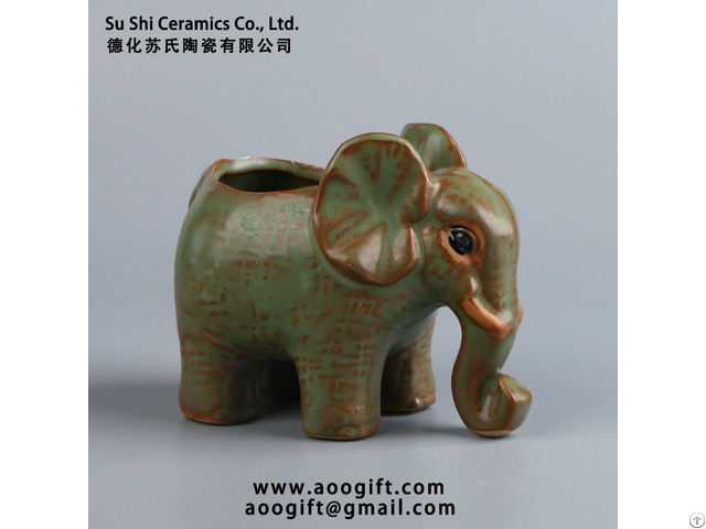 Retro Style Kiln Color Changing Glaze Ceramic Baby Elephant Flowerpot