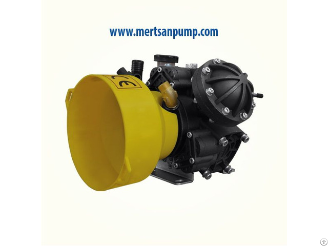 High Pressure 71 Liters 3 Membrane Diaphragm Pump For Field Garden Orchard Sprayers