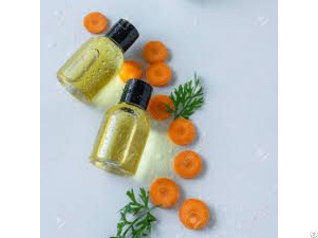 The Carrot Essential Oil