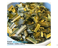 Dried Pandan Leaf Slices From Vietnam