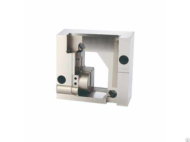 A Variety Of Non Standard Low Cost Inserts Sprue Core Press Die Casting Machine Spare Mold Parts