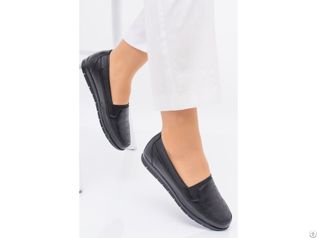 Casual Shoes Black Color