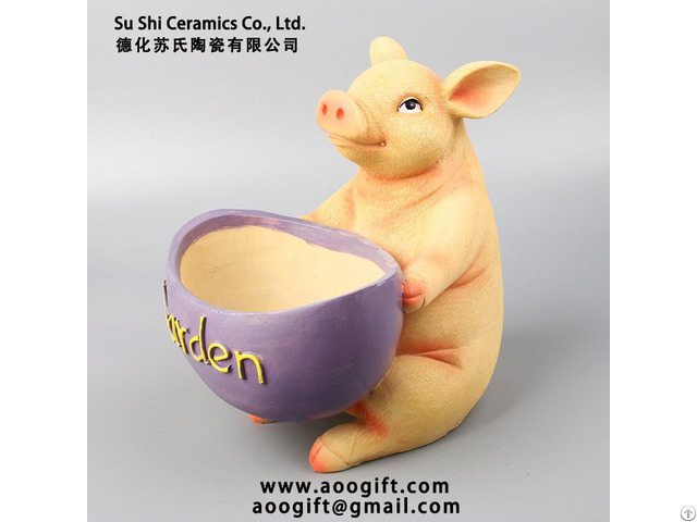 Resin Material Cartoon Pig Flower Pot Chinese Supplier