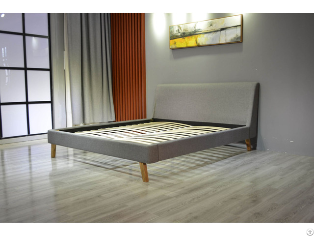 Upholstered Linen Platform Bed