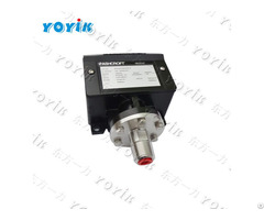 Steam Turbine Parts Pressure Switch 477651 Oce024 From China