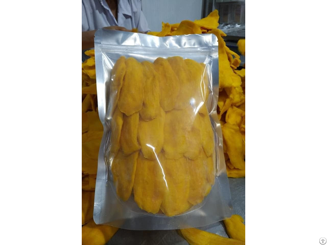 Soft Dried Mango Exporting From Vietnam