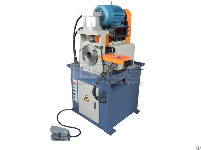 Easy And Quick Automatic Blade Driving Retracting Pipe Chamfering Machine