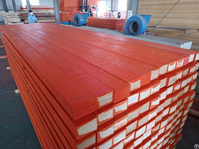 Leader Structural Laminated Veneer Lumber