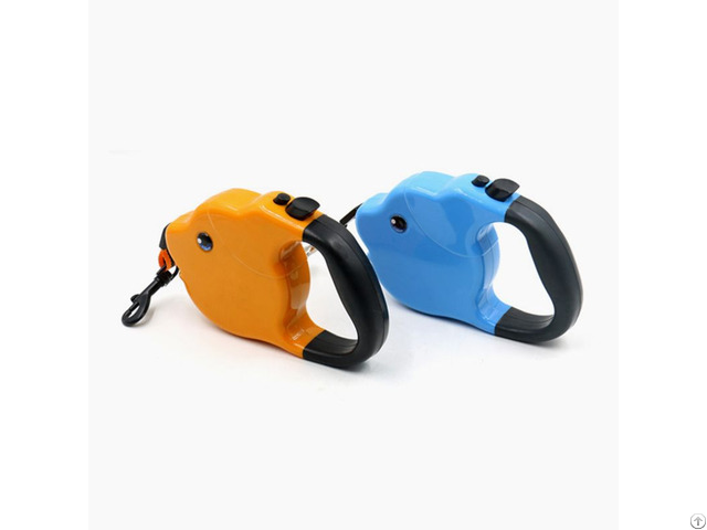 Color Matching Pet Retractable Leash