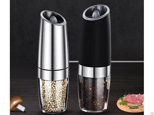 Electric Pepper And Salt Grinder Set