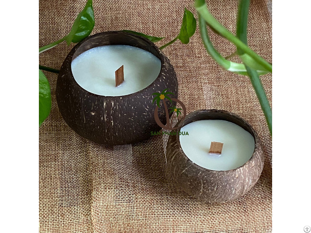 Coconut Scented Candle 84 33 645 3896