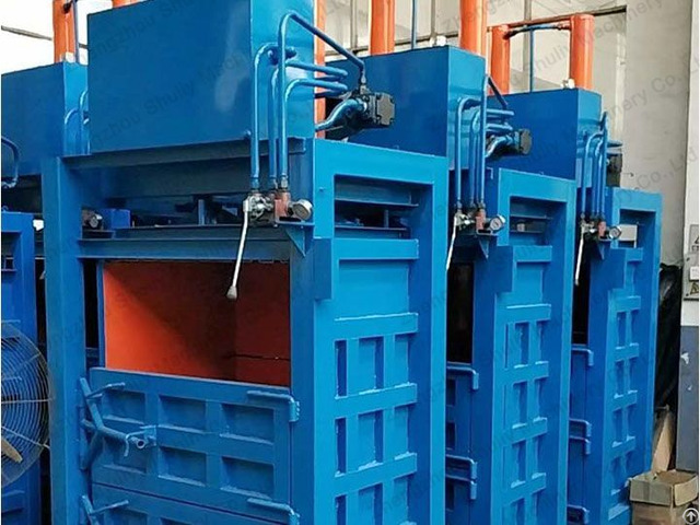 Waste Bottle Packing Machine