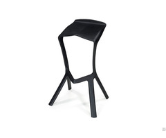 One Piece Polygonal Plastic Chair