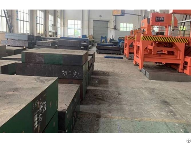 Hot Rolled Low Alloy 40crnimoa Steel Plate Spot Wholesale Export