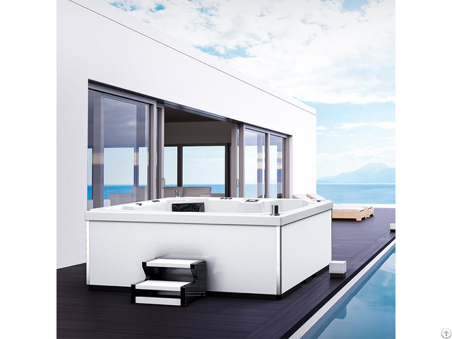 Spa Garden Villa Mini Outdoor Hot Tub