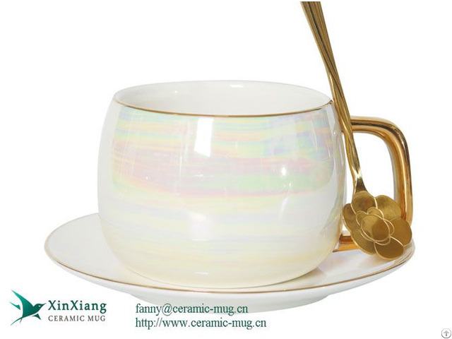 Pearl Glaze Ceramic Coffee Mugs With Golden Handle