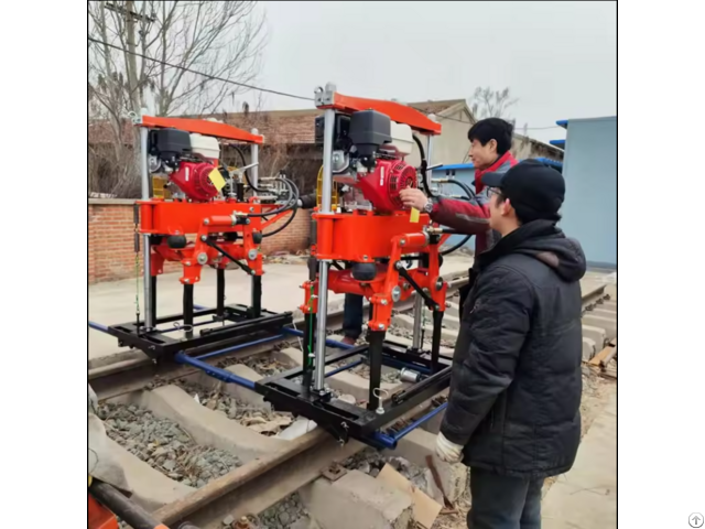 Hydraulic Railway Ballast Tamping Equipment For Track Maintenance Work