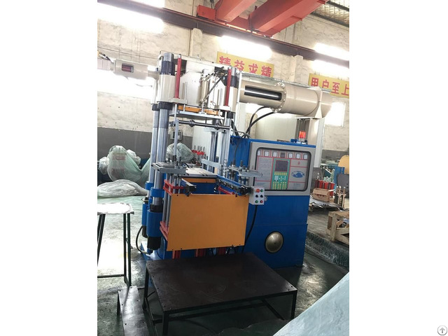 Auto Parts Rubber Injection Molding Machine Xincheng Yiming