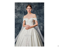 K10132161x Sweetheart Neckline Lace Applique Satin Wedding Gown