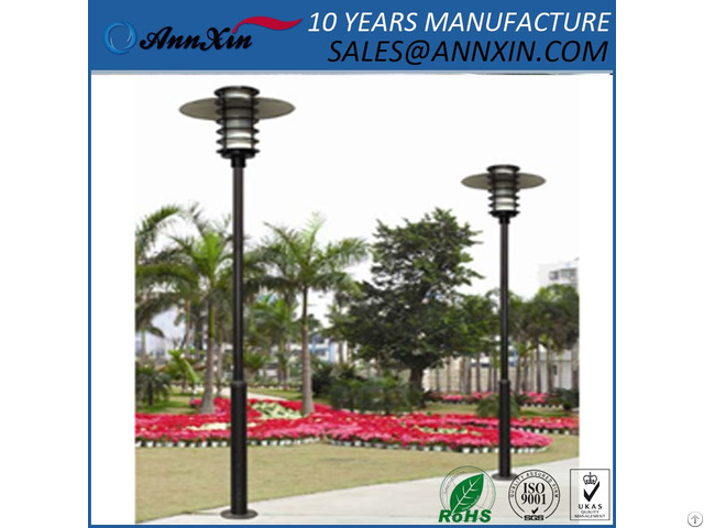 Street Lamp Landscaping Antenna