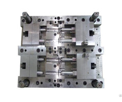 Plastic Injection Mold Making For Long Tube