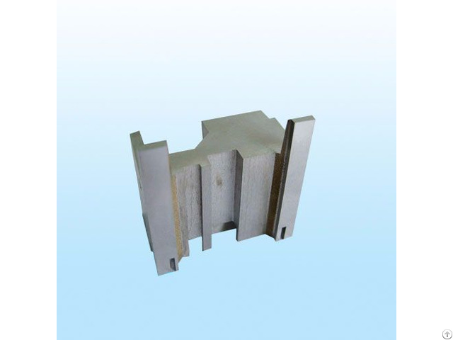 Dongguan Plastic Mould Manufacturers Kyocera Mold Accessories Factory