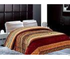 Geometric Type Winter Bed Covers 5cm Thickness Solid Comforter Sets