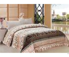 Circle Stripe Styling Winter Quilt Sets Durable With Simple Design Quilting