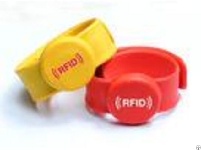 Noctilucous Silicone Uhf Rfid Chip Wristband Long Range For Amusement Park