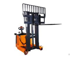 Electric Reach Truck With Wider Fork Carriage Or Load Backrest