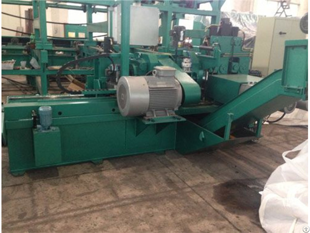 China Centerless Peeling Lathe Machine