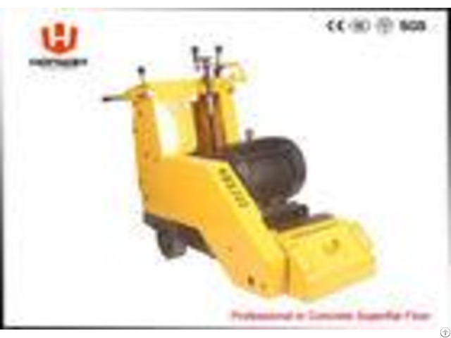 High Potency Self Propelled Scarifier Machine With Down Cut Drum Rotation