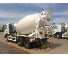 Stable Performance Howo A7 6x4 Mixer Truck Manufacturer For Engineering Construction