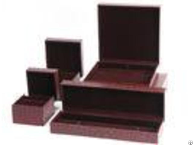 Earring Bracelet Mens Leather Jewelry Box Glossy Varnishing Surface For Presentation Gift