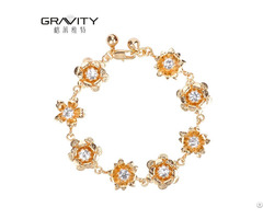 New Design Flower Shape 18k Gold Bracelets For Women