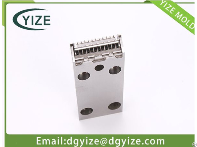 Core Pin And Sleeve Factory With Insert Mould Parts