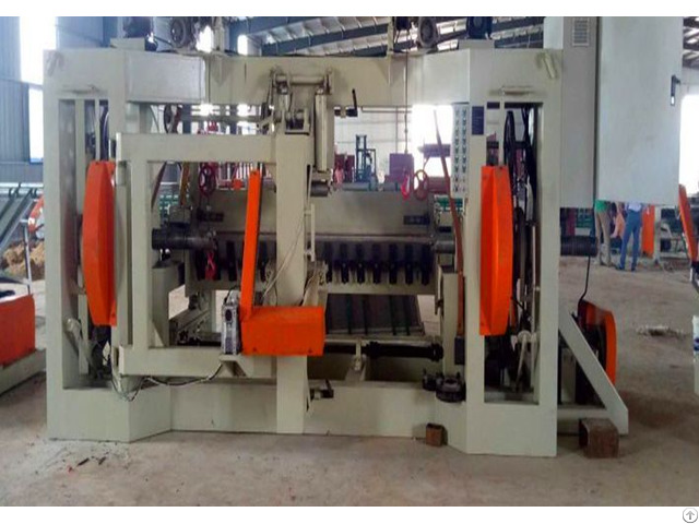 Sspindle Peeling Machine For Face Veneer