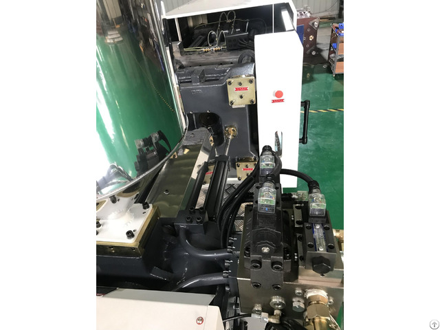 Hc300 300ton 3000kn Clamping Force General Purpose Plastic Injection Molding Machine