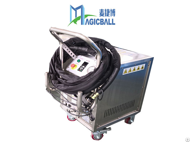 Dry Ice Blasting Machine