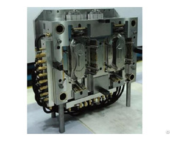 China Plastic Mould Injection Mold Maker