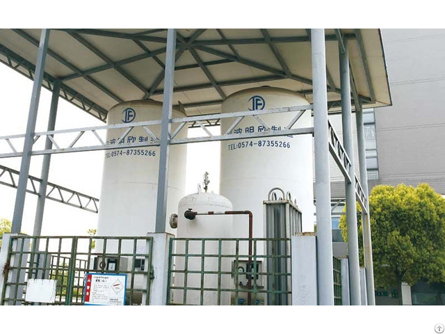 Cryogenic Liquid Storage Tank