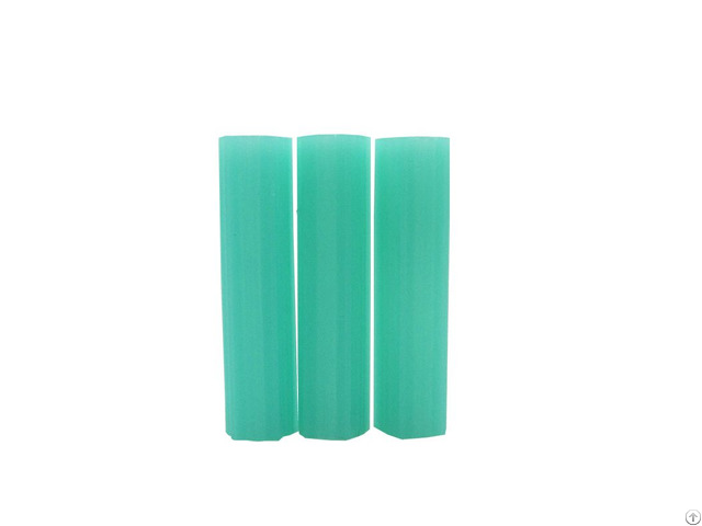 Green Color Pe Material Plastic Anchor Wall Plug